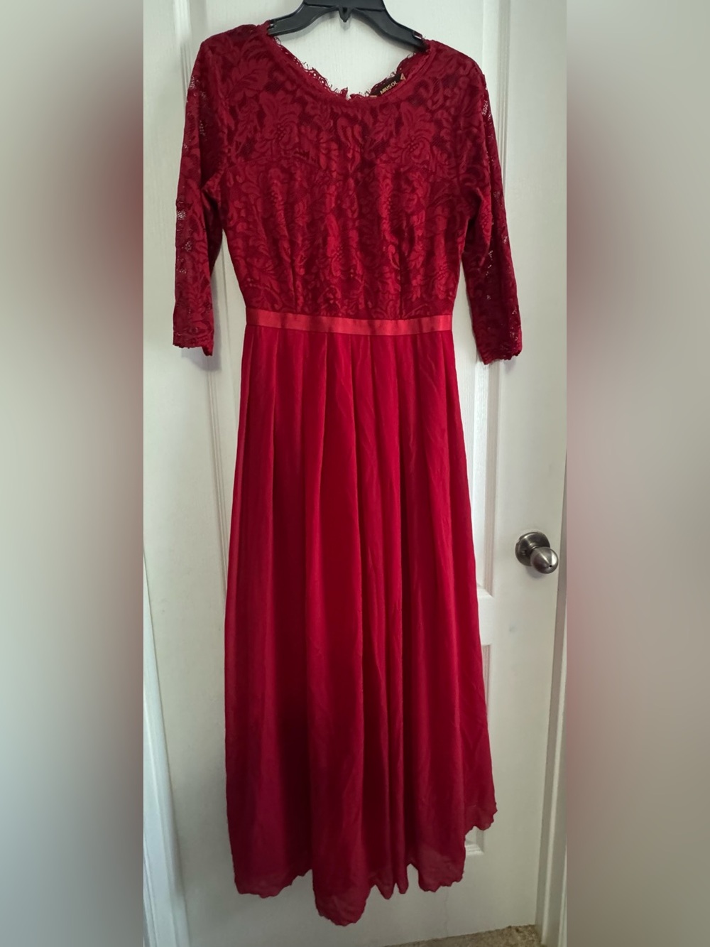 Miusol Burgundy Lace Bodice Maxi Dress